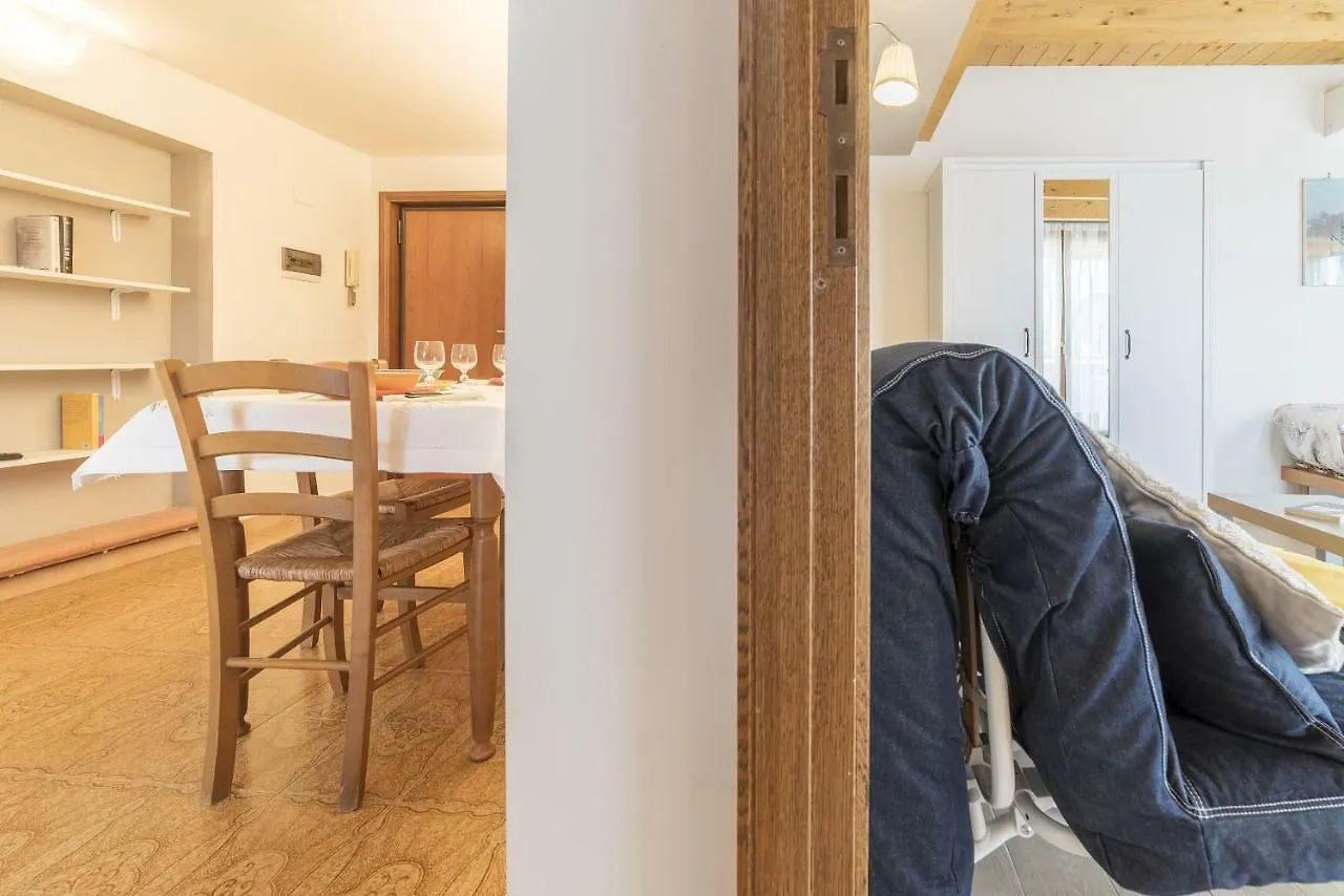 Peperino Attic Flat Apartment Ciampino