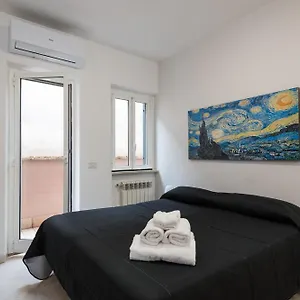  Bed & Breakfast Travelershome 170 Station Street